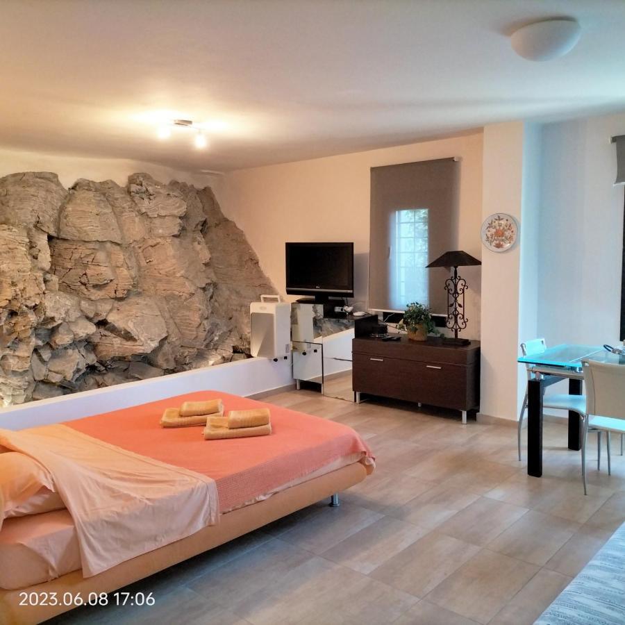 Villas On The Rock Afissos Exterior photo